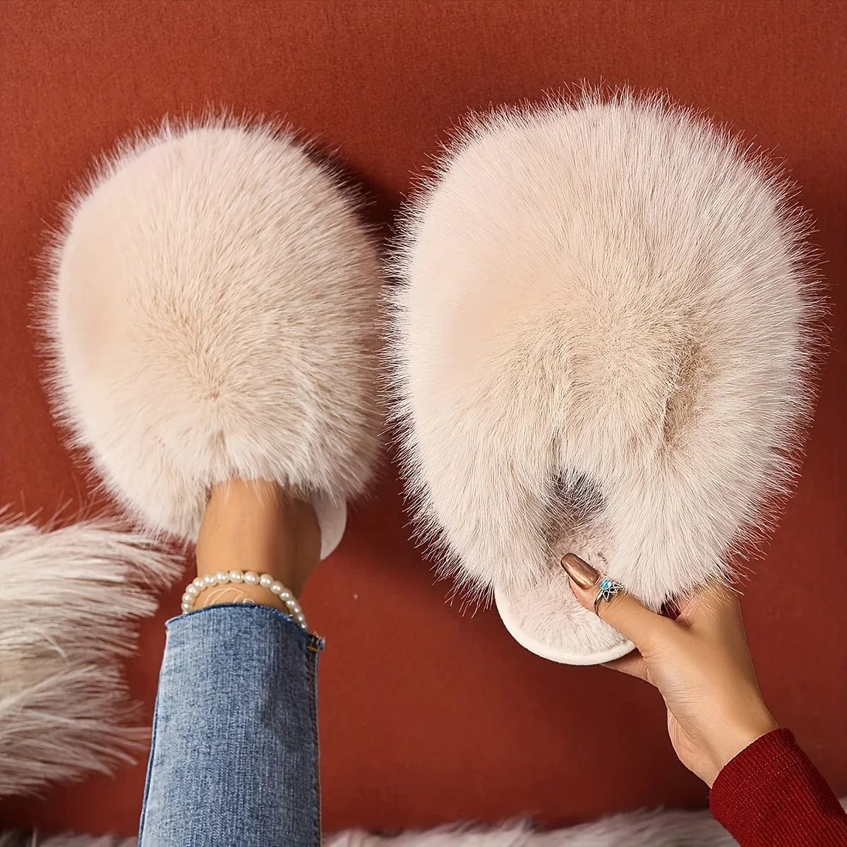 Velixir™ - Fluffy Plush Slippers